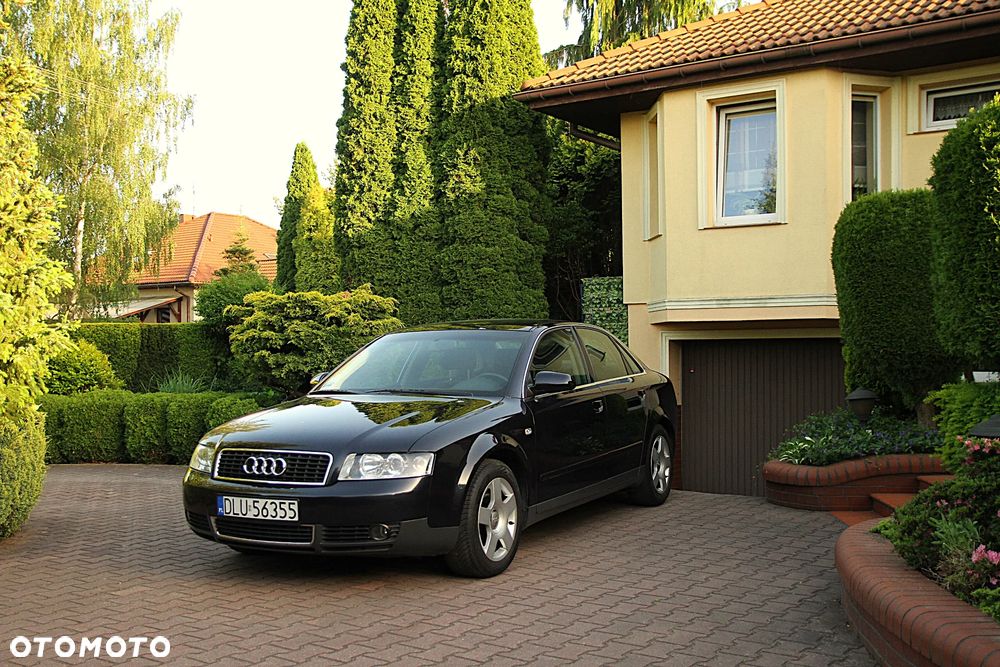 Audi A4 Limousine - 18