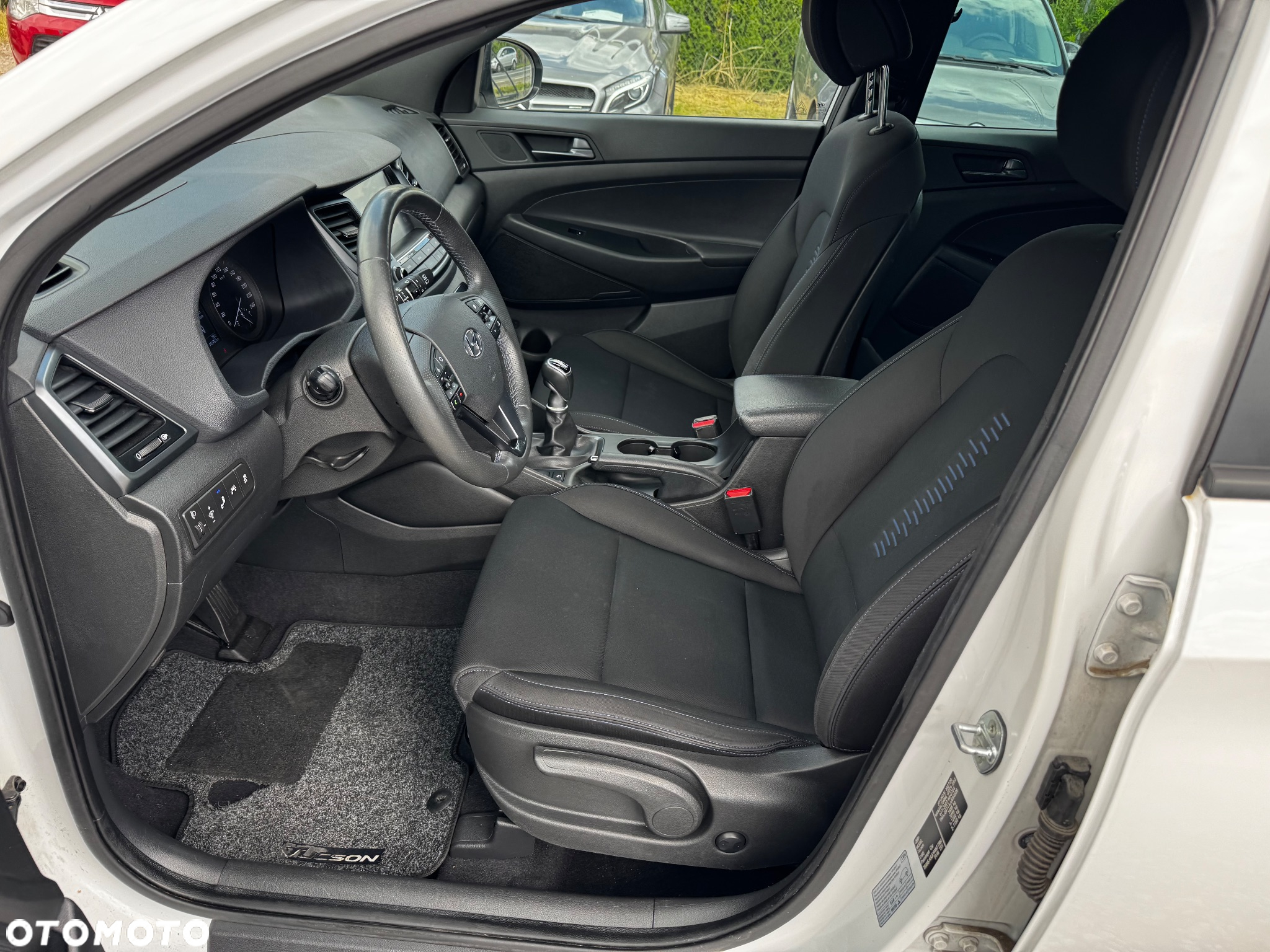 Hyundai Tucson blue 1.6 GDi 2WD Passion - 29