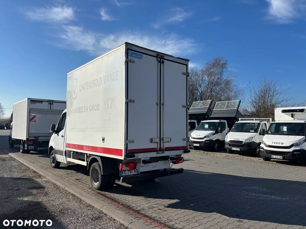 Mercedes-Benz 516,516,,519 CHLODNIA KONTENER PODWOZIE DO ZABUDOWY - 3