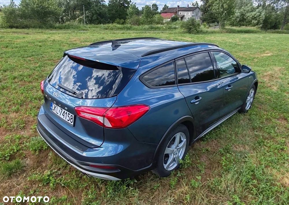Ford Focus 2.0 EcoBlue Active Business - 17