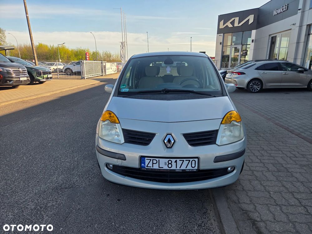 Renault Modus - 2