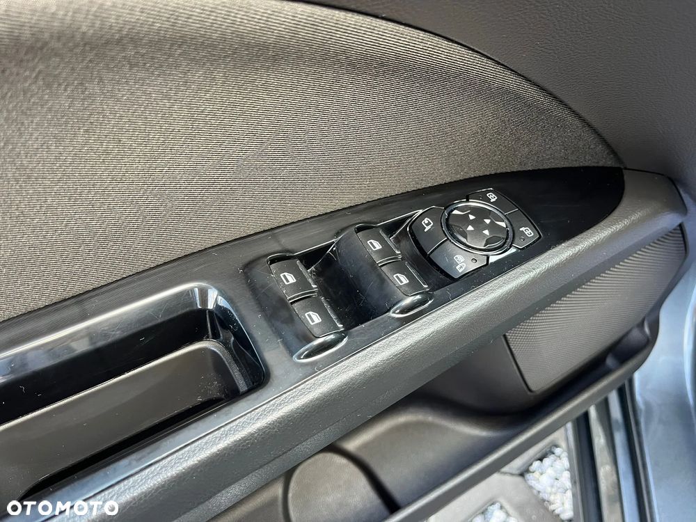 Ford Mondeo SW 1.5 TDCi ECOnetic Titanium - 38
