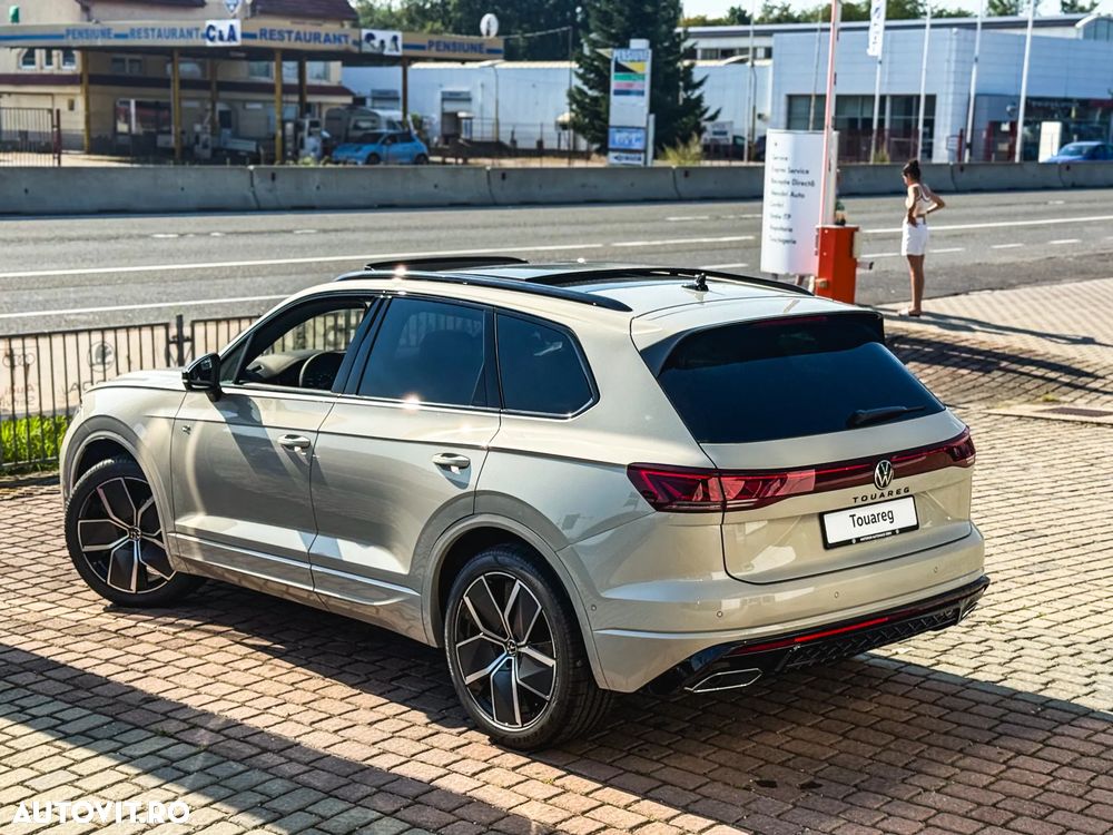 Volkswagen Touareg V6 TDI 4MOTION R-Line - 33