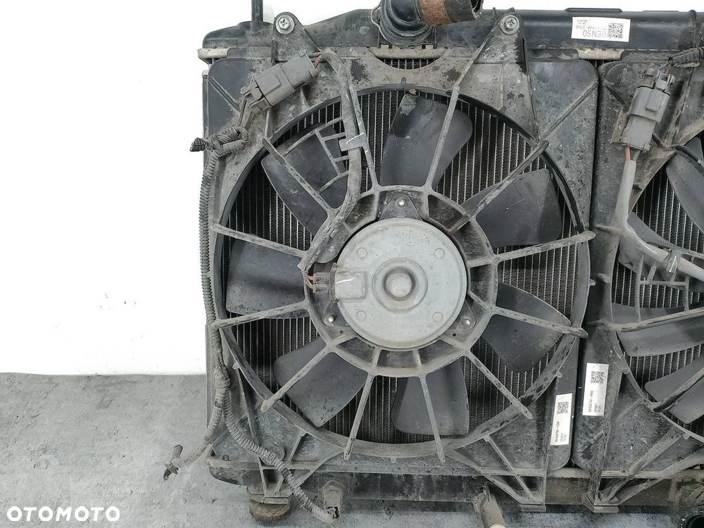 CHŁODNICA WODY Z WENTYLATOREM HONDA CIVIC VIII MF022740-4860 2.2 - 5