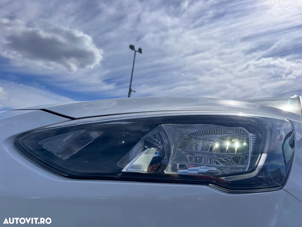 Ford Focus 1.5 EcoBlue Start-Stopp-System COOL&CONNECT - 10