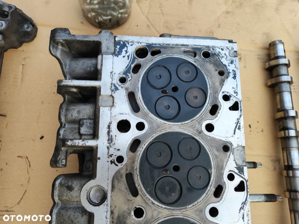Głowica z wałkami kompletna z silnika 2.2 HDI Euro 5 do Peuget Boxer / Citroen Jumper II 11-16r / Ford Transit Mk7 - 6