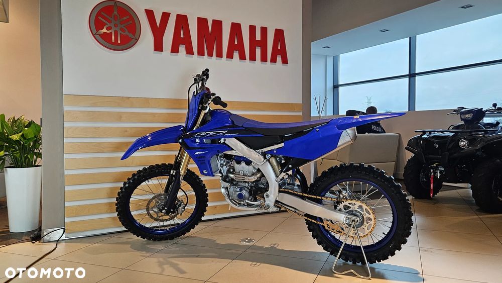 Yamaha YZ - 4