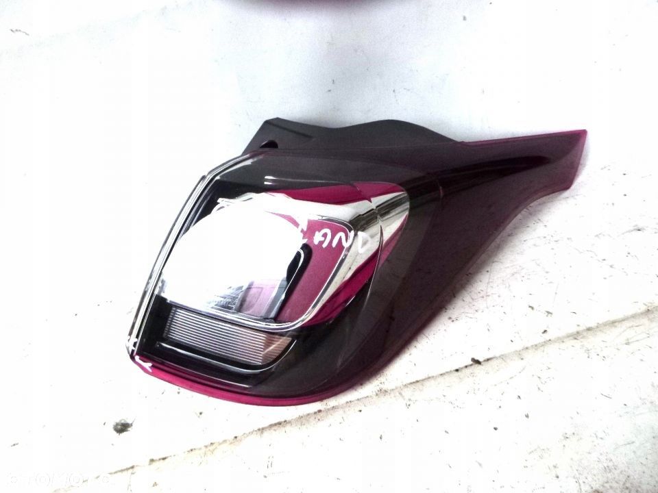 OPEL CROSSLAND X LAMPA TYŁ PRAWA - 1