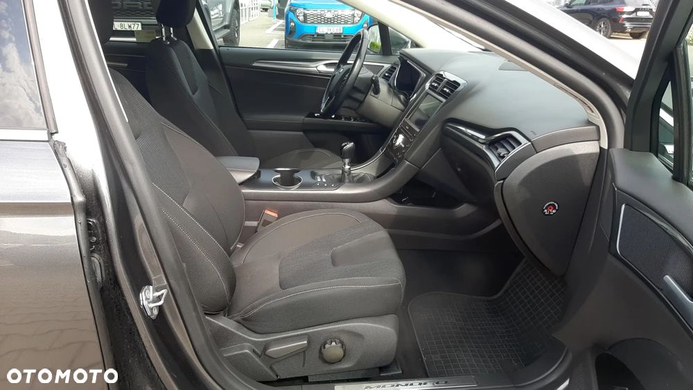 Ford Mondeo 2.0 EcoBlue Titanium - 19