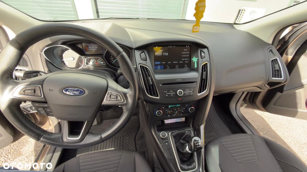 Ford Focus 1.5 EcoBoost Titanium ASS - 20