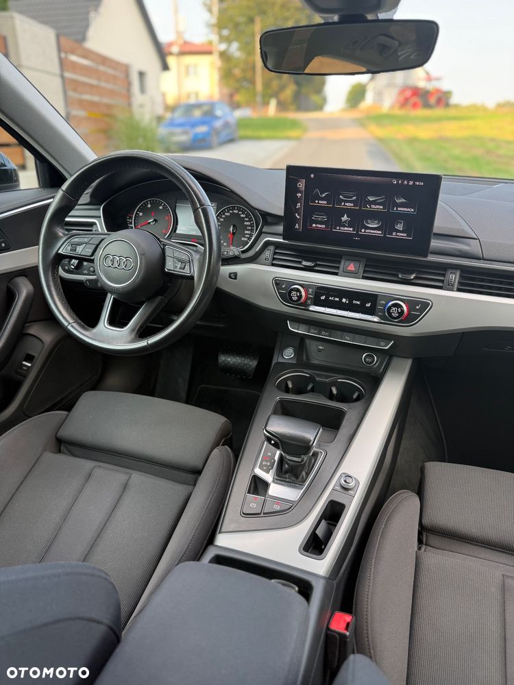 Audi A4 Avant 35 TDI mHEV Advanced S tronic - 23