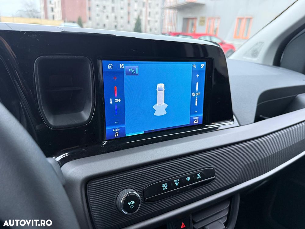 Ford TRANSIT COURIER VAN - 9