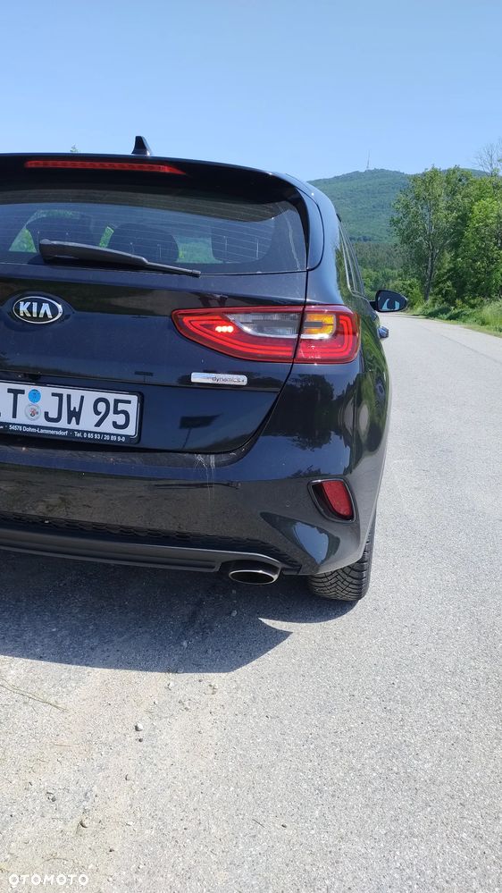 Kia Ceed 1.6 CRDi DCT Platinum Edition - 28