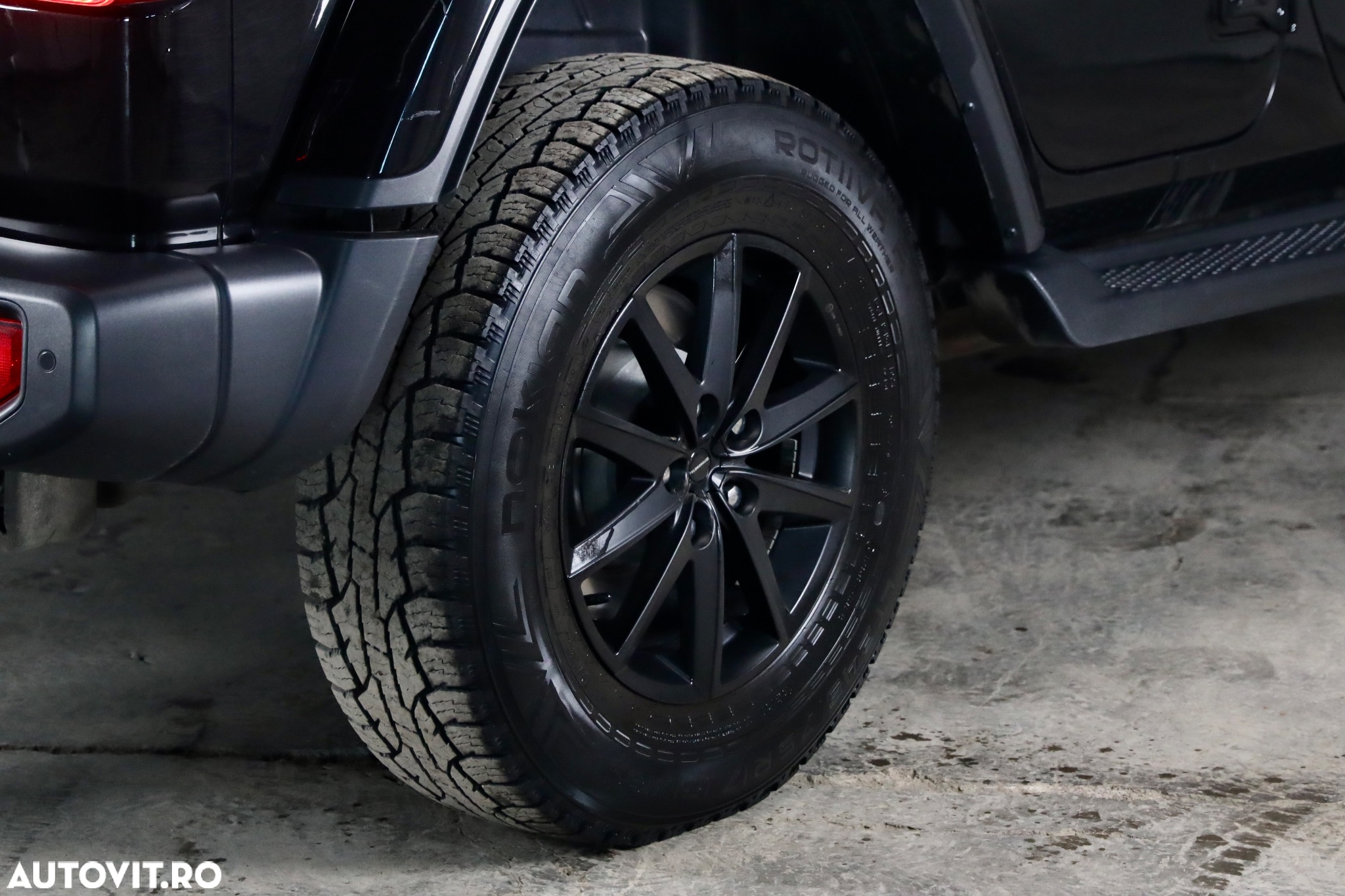 Jeep Wrangler Unlimited 2.2 CRD AT8 Sahara - 31