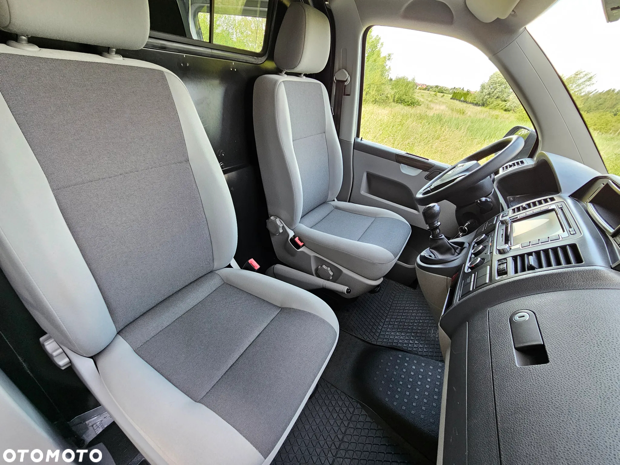 Volkswagen Transporter T5 TDI L2 - 26