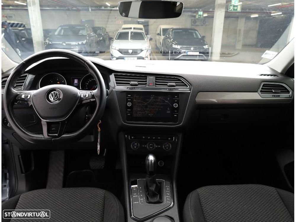 VW Tiguan Allspace 2.0 TDI Confortline DSG - 28