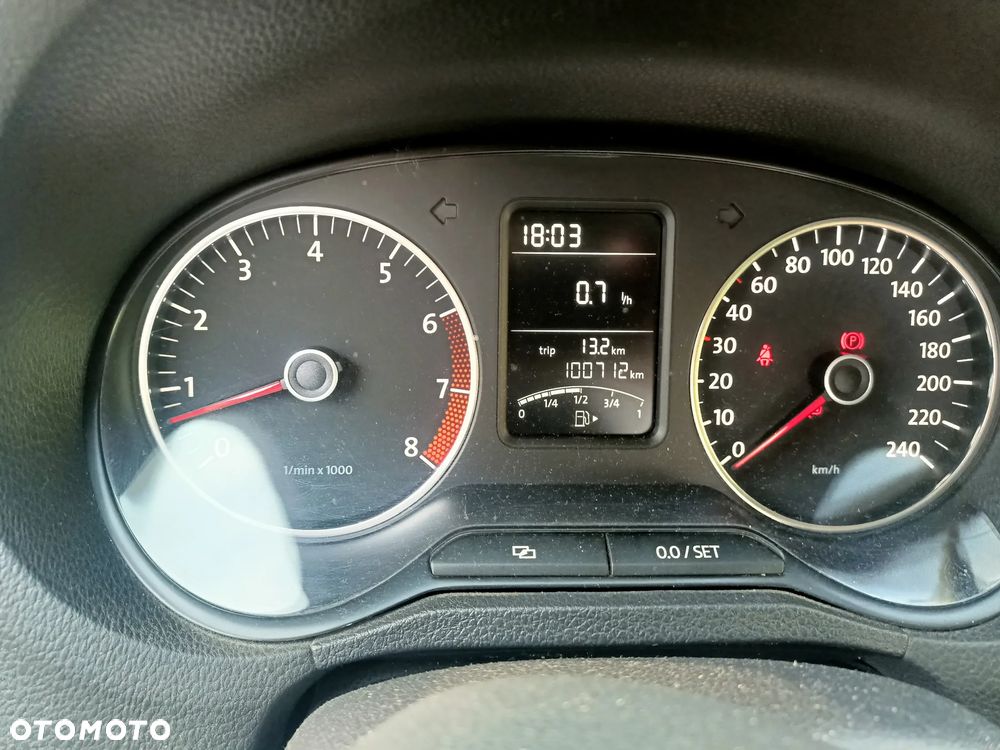 Volkswagen Polo 1.2 TSI Comfortline - 1
