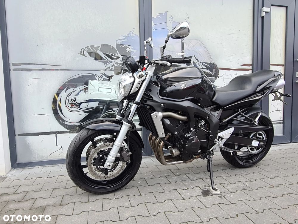 Yamaha FZ6 - 1