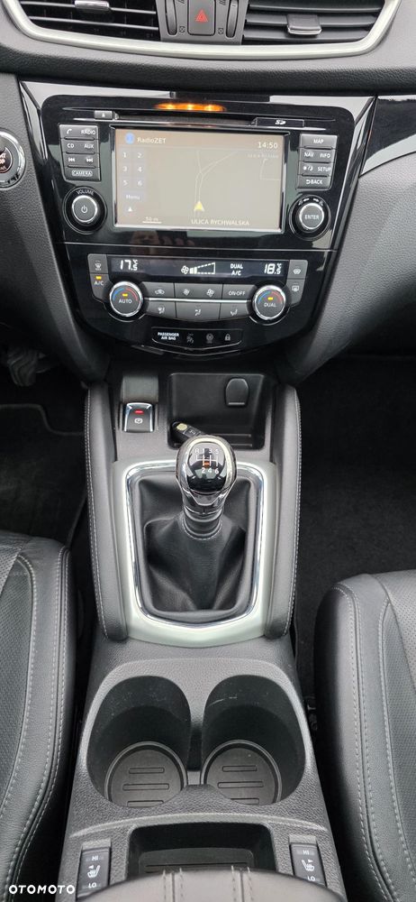 Nissan Qashqai 1.6 DIG-T Tekna - 16