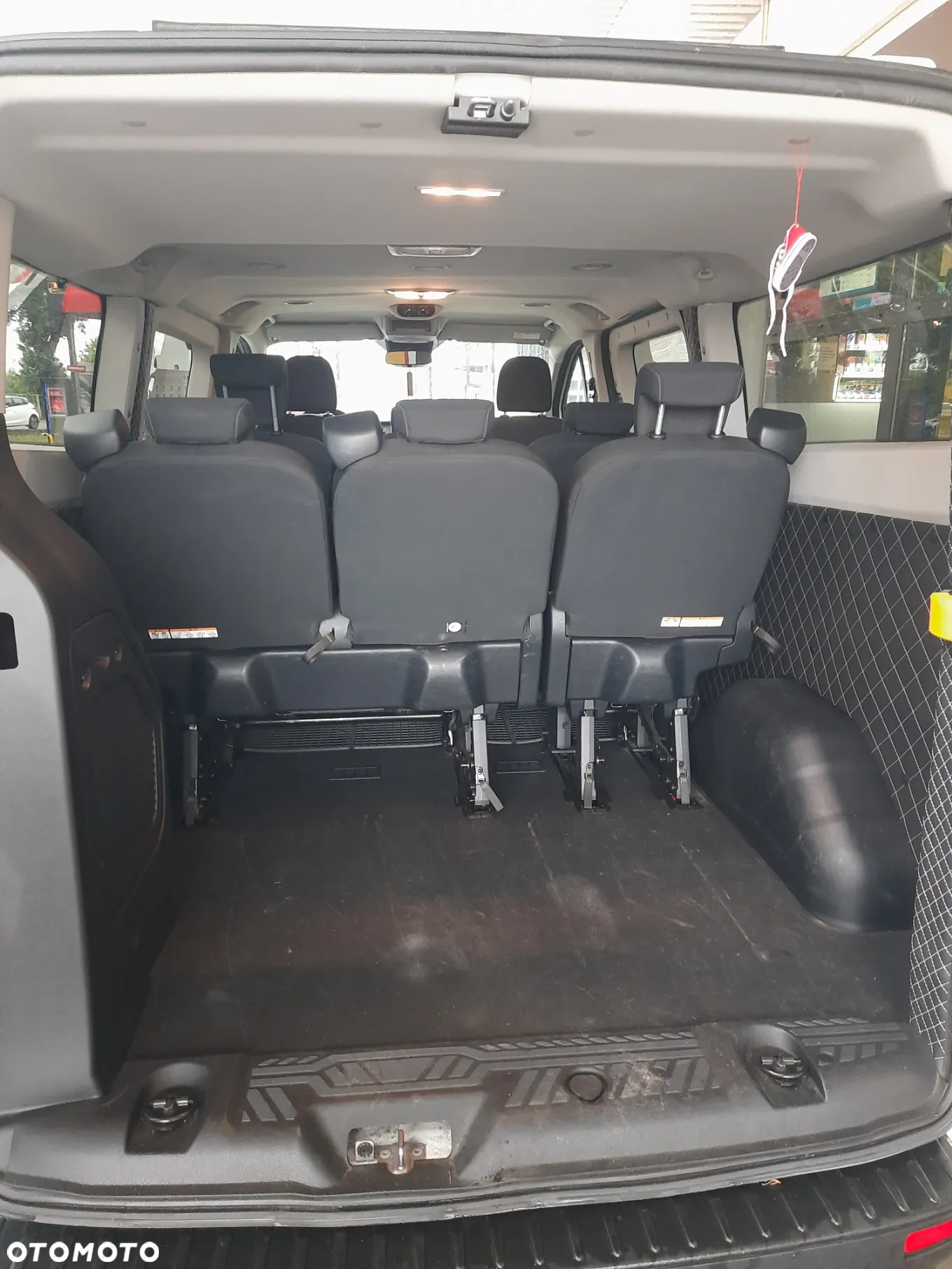 Ford Transit Custom - 11