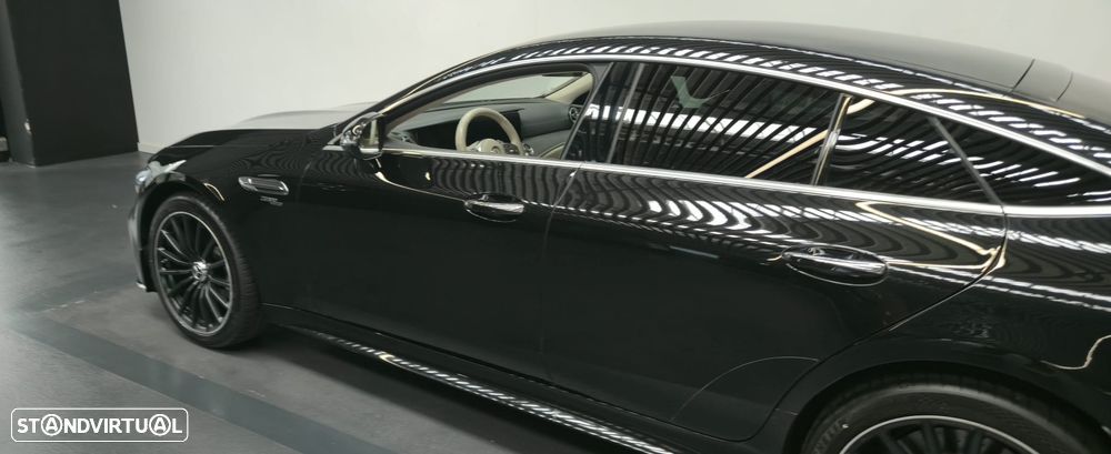 Mercedes-Benz AMG GT 4 portas 53 4Matic+ - 4