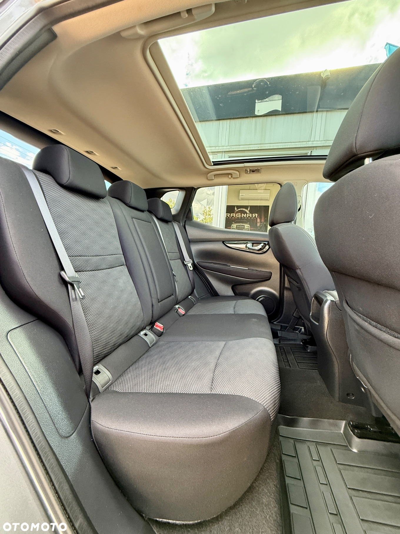 Nissan Qashqai 1.6 DIG-T Tekna - 32