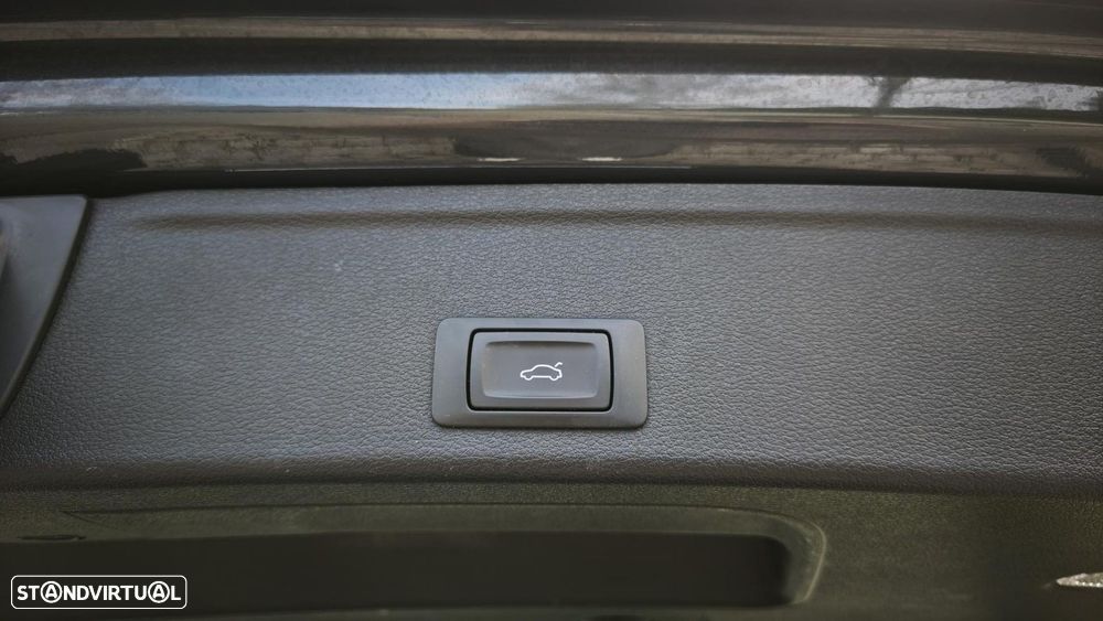 Audi A4 Avant 30 TDI S tronic - 19