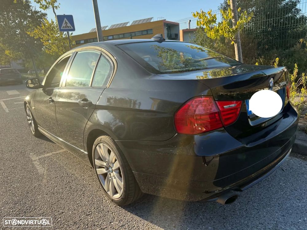 BMW 320 d Pack M - 19