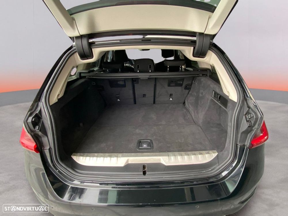 BMW 330 e Corporate Edition Auto - 13