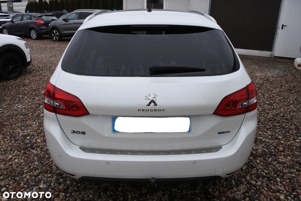 Peugeot 308 PureTech 130 GPF EAT8 Stop & Start Allure - 5