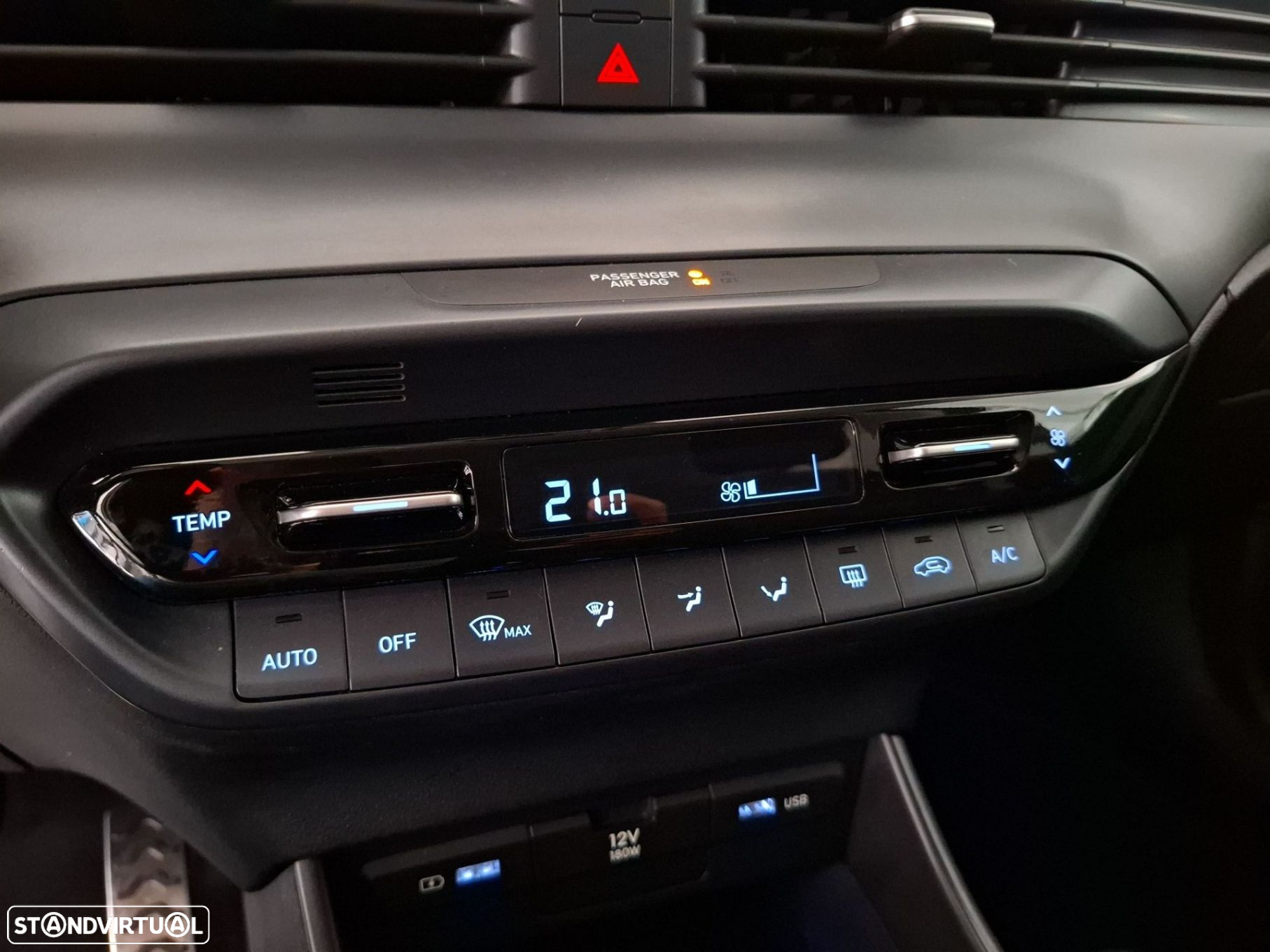Hyundai Bayon 1.0 T-GDI Premium DCT - 18