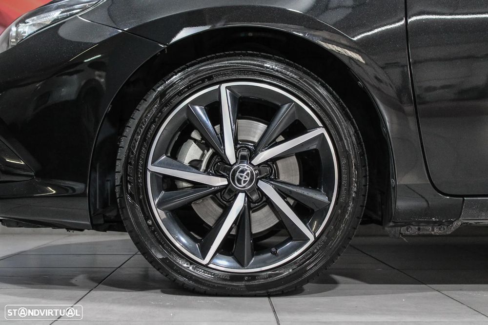 Toyota Auris 1.8 HSD Comfort +P.Techno+P.Sport - 7