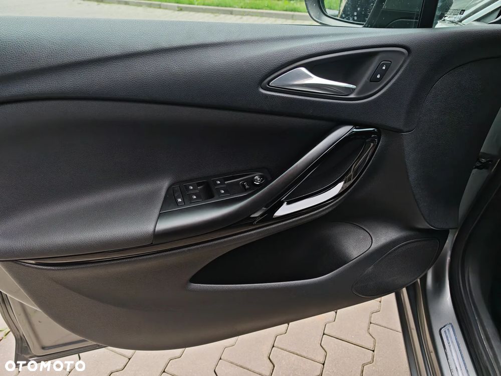 Opel Astra 1.6 D (CDTI) Start/Stop Innovation - 24