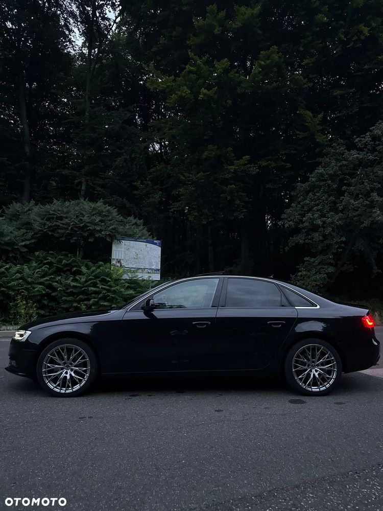 Audi A4 Limousine - 29