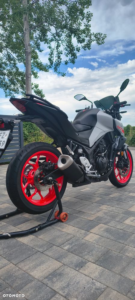 Yamaha MT - 4