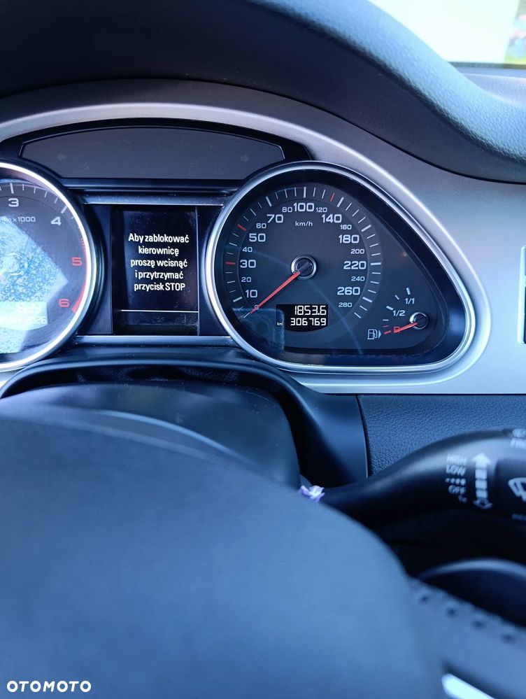 Audi Q7 4.2 TDI DPF Quattro Tiptronic - 9