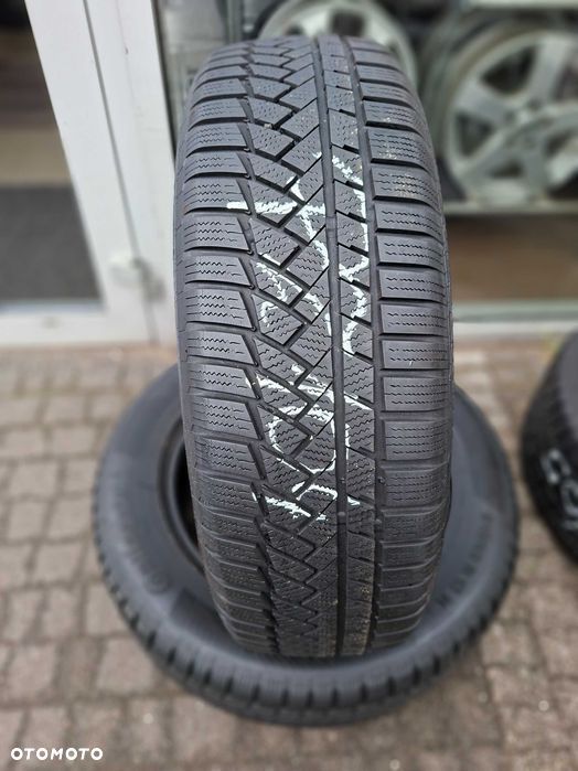 215/65R17 99H Continental Winter Contact TS850P para zima PZ104