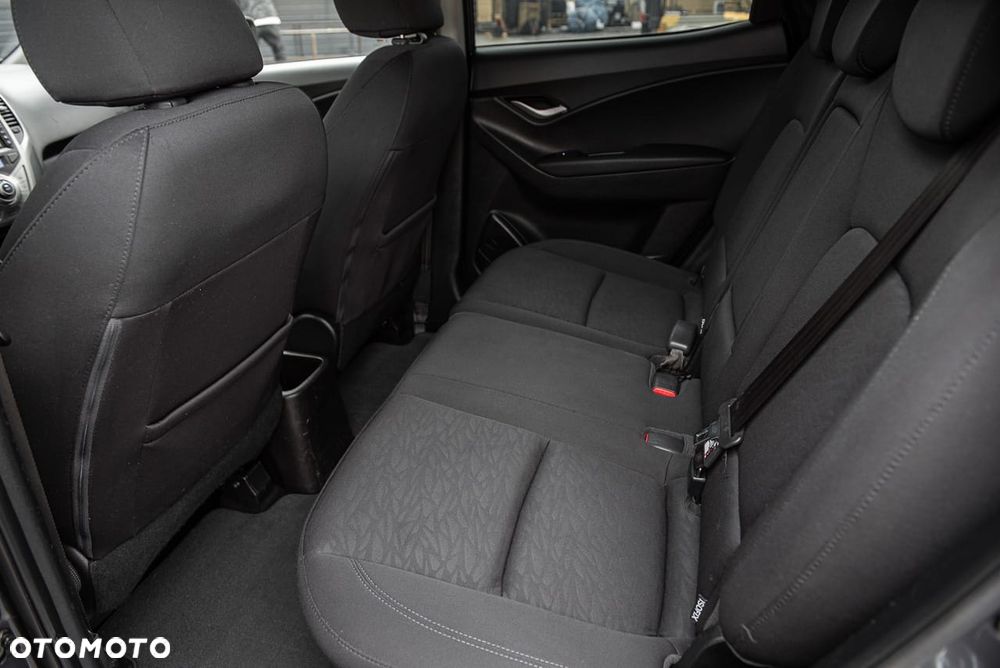 Hyundai ix20 1.6 blue Trend - 25