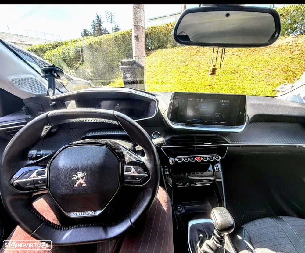 Peugeot 208 BlueHDi 100 Allure - 4