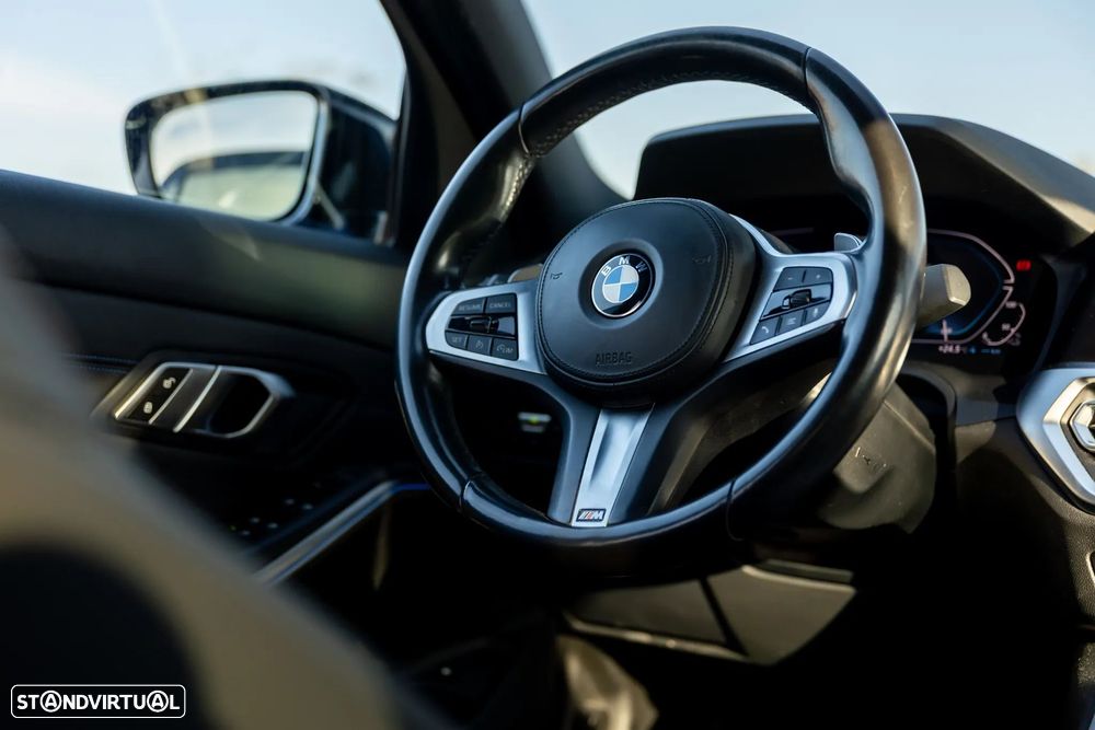 BMW 330 e Pack M Auto - 20