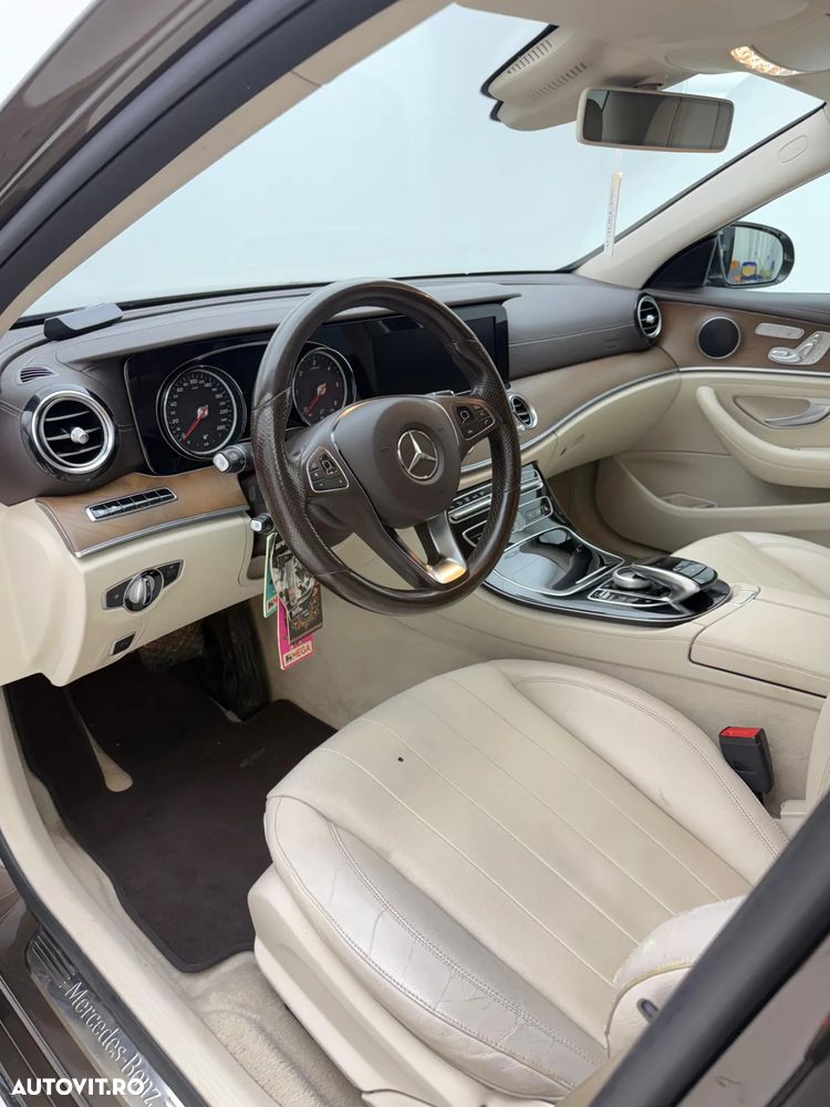 Mercedes-Benz E 220 d 4MATIC 9G-TRONIC - 6