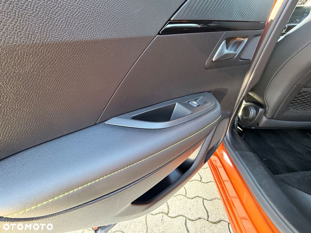 Peugeot 2008 1.5 BlueHDi GT S&S EAT8 - 29