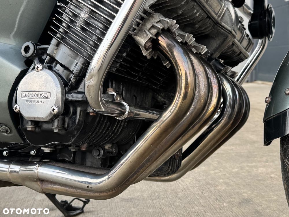 Honda CBX - 8
