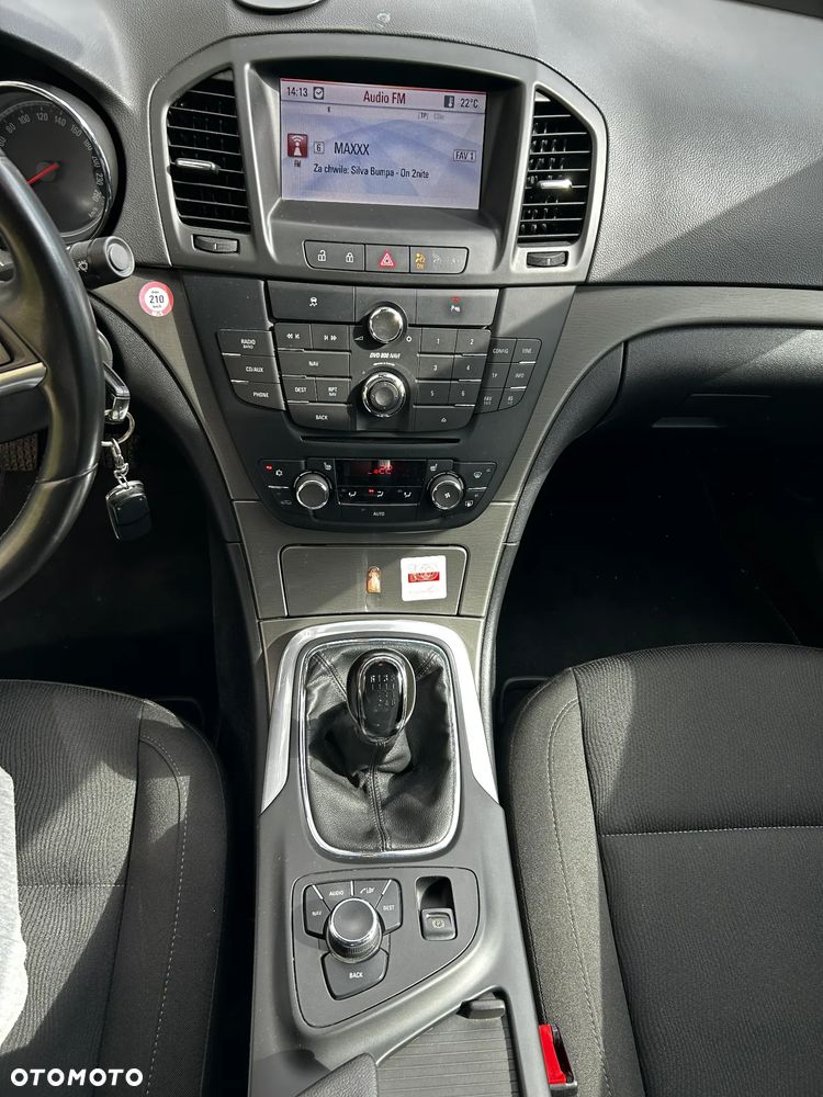 Opel Insignia 1.8 - 10
