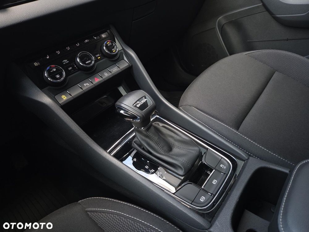 Skoda Karoq 1.5 TSI ACT Selection DSG - 15