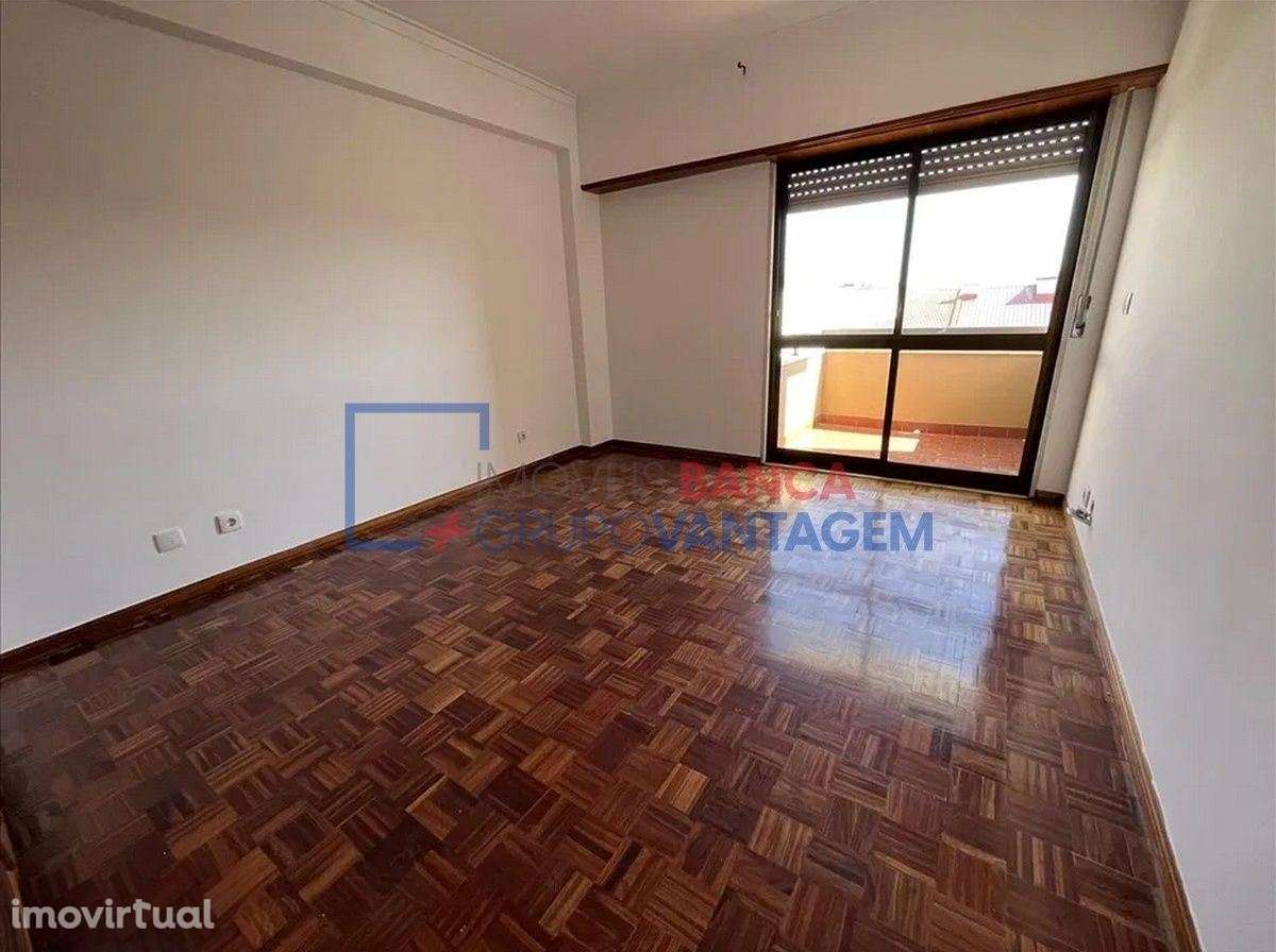 Apartamento T2 em Agualva - Sintra - Grande imagem: 3/5