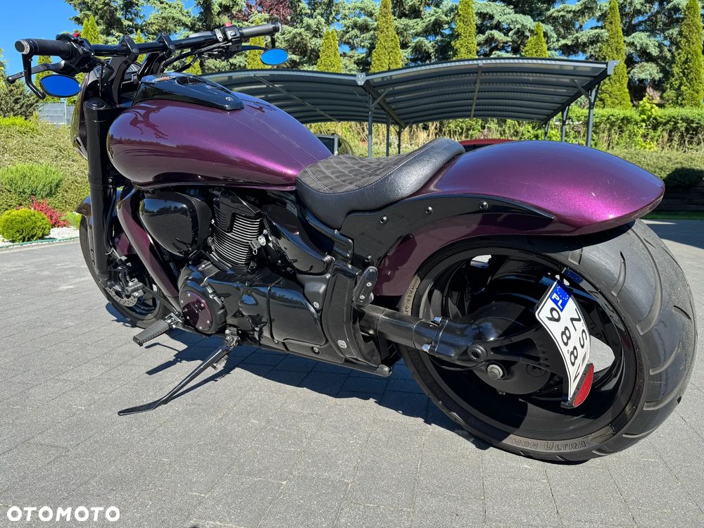 Suzuki Boulevard - 13