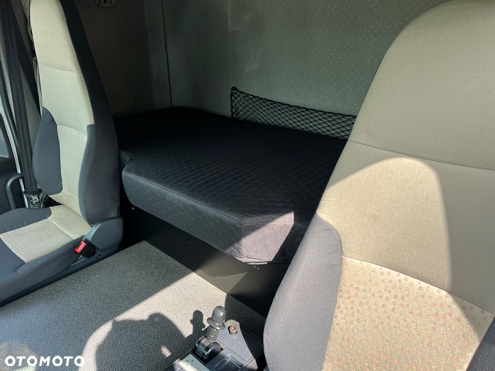 Renault PREMIUM 460 DXI EEV LANDER - 16