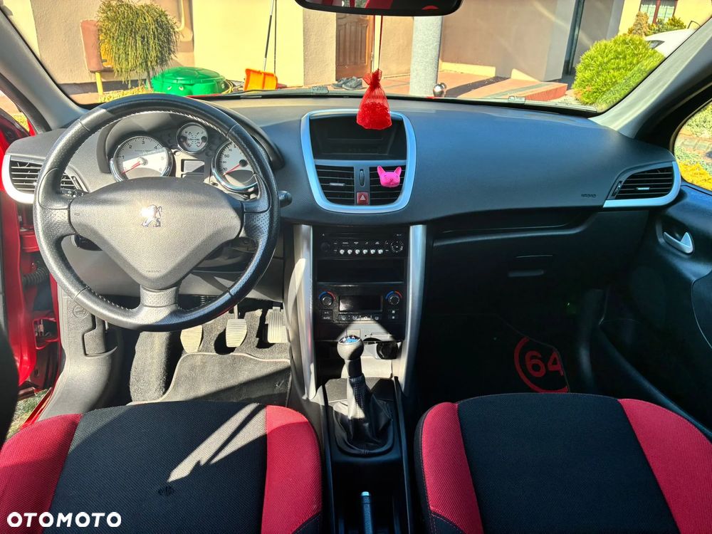 Peugeot 207 - 4