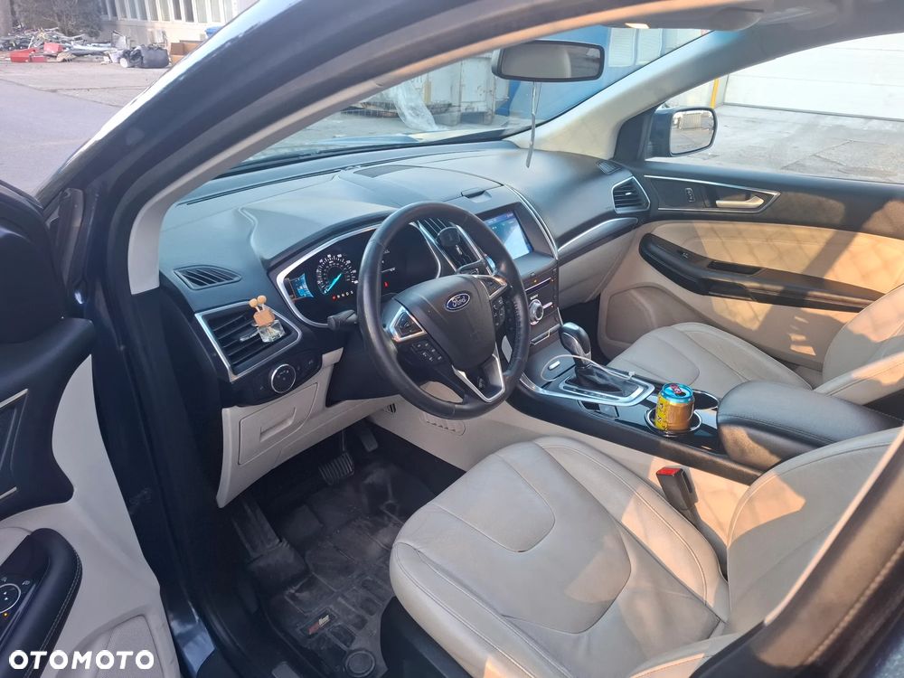 Ford Edge - 6
